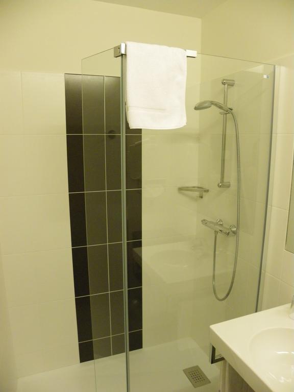 Hotel Logitel Saint-Doulchard Room photo